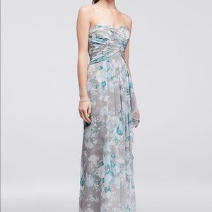 New David’s Bridal Strapless Dress size 10